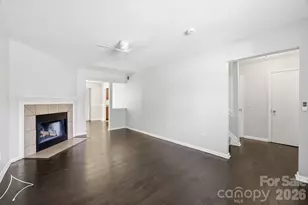 3132 Heathstead Place, Charlotte, NC 28210 - Photo 3