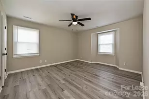 6156 Meadow Rose Ln, Charlotte, NC 28215 - Photo 13