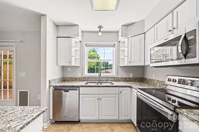 113 Heather Glen Lane, Belmont, NC 28012 - Photo 7