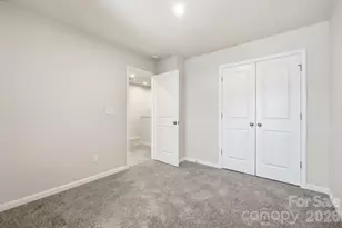 1304 Vibrant Rd, Charlotte, NC 28215 - Photo 29