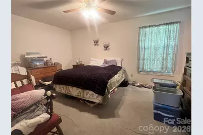 1213 Coventry Place NW, Conover, NC 28613 - Photo 19