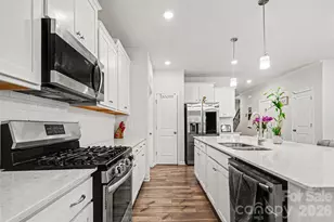 15513 Capps Rd, Charlotte, NC 28278 - Photo 11