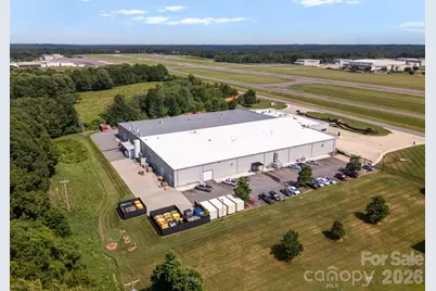 258-260 W Aviation Drive, Statesville, NC 28677 - Photo 7