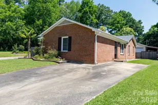 555 E Black St, Rock Hill, SC 29730 - Photo 3