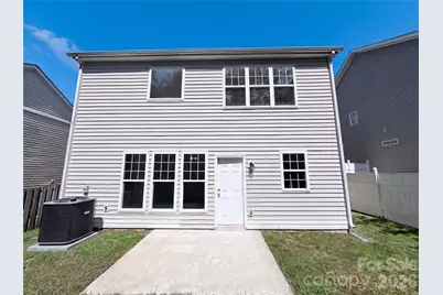 10648 Secret Garden Lane, Charlotte, NC 28214 - Photo 5