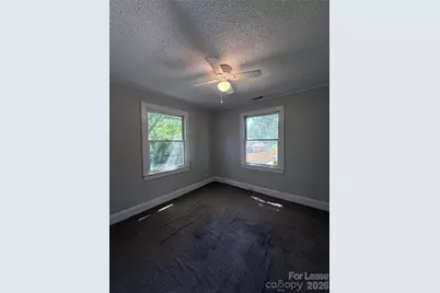 909 E Harrison Avenue, Gastonia, NC 28054 - Photo 5