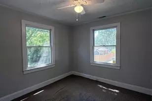 909 E Harrison Ave, Gastonia, NC 28054 - Photo 5