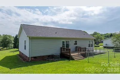 952 Eastern Ridge Drive, Newton, NC 28658 - Photo 37