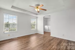 952 Eastern Ridge Dr, Newton, NC 28658 - Photo 13