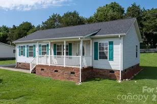 952 Eastern Ridge Dr, Newton, NC 28658 - Photo 29