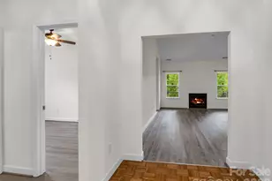 6 Scottish Cir, Asheville, NC 28803 - Photo 5