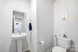565 Hawley St, Charlotte, NC 28214 - Photo 7