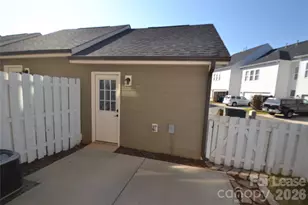 19826 Lamp Lighters Way, Cornelius, NC 28031 - Photo 5