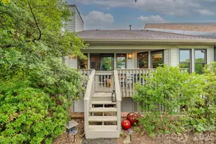 77 Chestnut St, Tryon, NC 28782 - Photo 1