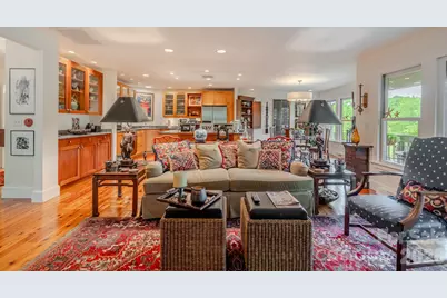 77 Chestnut Street #106, Tryon, NC 28782 - Photo 3