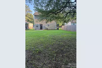 3128 Seymour Drive, Charlotte, NC 28208 - Photo 9