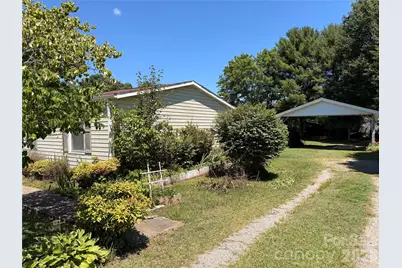 4248 Peachtree Lane, Granite Falls, NC 28630 - Photo 3