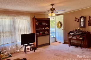 4248 Peachtree Ln, Granite Falls, NC 28630 - Photo 13