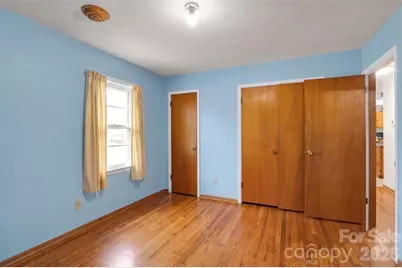 1616 McAllister Drive, Charlotte, NC 28216 - Photo 17