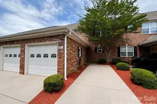 4417 Kathleen Ct, Charlotte, NC 28217 - Photo 1