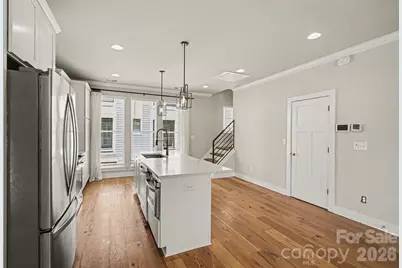 1571 Duckworth Avenue, Charlotte, NC 28208 - Photo 7