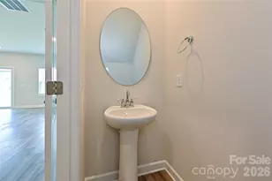 1507 31st St NE, Conover, NC 28613 - Photo 5