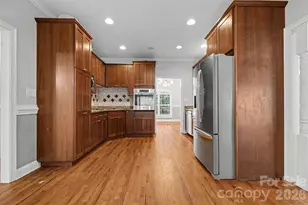 3801 Hayden Dr, Charlotte, NC 28269 - Photo 13