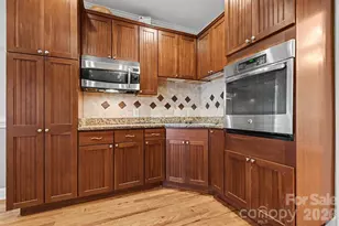 3801 Hayden Dr, Charlotte, NC 28269 - Photo 11