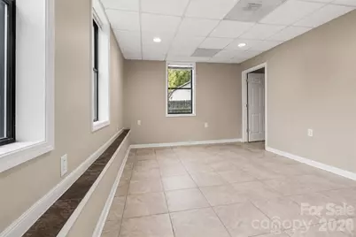 3801 Hayden Drive, Charlotte, NC 28269 - Photo 37