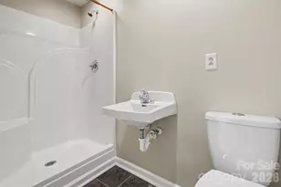 3801 Hayden Dr, Charlotte, NC 28269 - Photo 41
