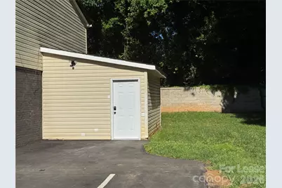 300 Holly Circle #9, Mount Holly, NC 28120 - Photo 17