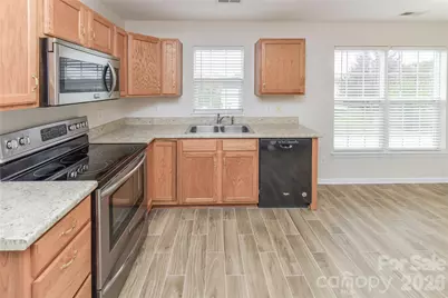 11927 Cheviott Hill Lane, Charlotte, NC 28213 - Photo 7