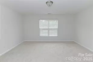 11927 Cheviott Hill Ln, Charlotte, NC 28213 - Photo 19
