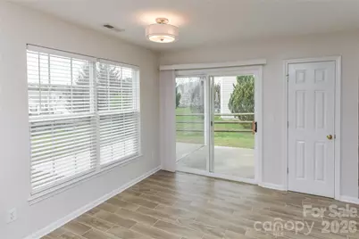 11927 Cheviott Hill Lane, Charlotte, NC 28213 - Photo 9