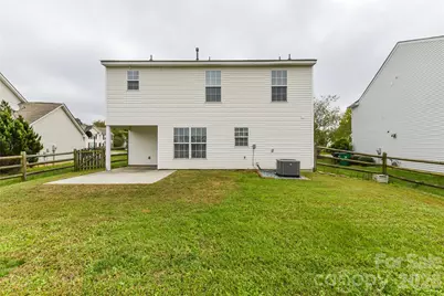 11927 Cheviott Hill Lane, Charlotte, NC 28213 - Photo 27