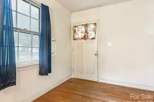 1525 Herrin Ave, Charlotte, NC 28205 - Photo 3