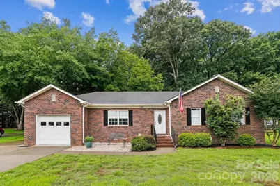 10821 S Hampton Drive, Charlotte, NC 28227 - Photo 1