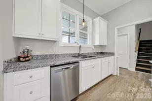 4653 Simpson Rd, Edgemoor, SC 29712 - Photo 9
