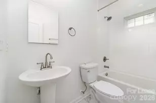 2110 Dartmouth Pl, Charlotte, NC 28207 - Photo 19