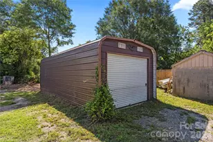 5250 Hickory Grove Rd, Mount Holly, NC 28120 - Photo 41