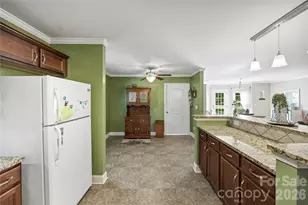 5250 Hickory Grove Rd, Mount Holly, NC 28120 - Photo 19