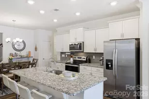 205 Reynard Trl, Greenville, SC 29609 - Photo 7
