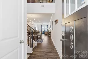 205 Reynard Trl, Greenville, SC 29609 - Photo 3
