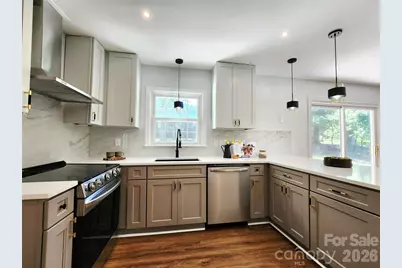 3528 Enfield Road, Charlotte, NC 28205 - Photo 13