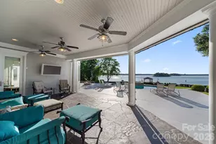2477 Peninsula Shores Ct, Denver, NC 28037 - Photo 3