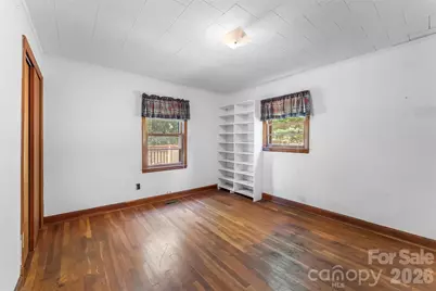 5350 Jay Road, Morganton, NC 28655 - Photo 9