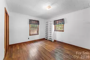 5350 Jay Rd, Morganton, NC 28655 - Photo 9