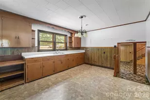 5350 Jay Rd, Morganton, NC 28655 - Photo 5