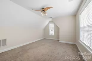 717 E 8th St, Charlotte, NC 28202 - Photo 31