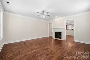 717 E 8th St, Charlotte, NC 28202 - Photo 7
